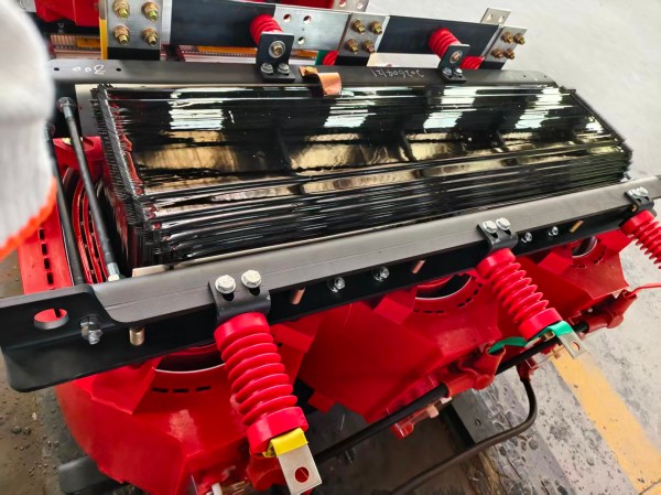 新一代SCB18菏泽菏泽菏泽干式变压器 10kV 高效干式电力变压器 新一代SCB18菏泽菏泽菏泽干式变压器 10kV 高效干式电力变压器